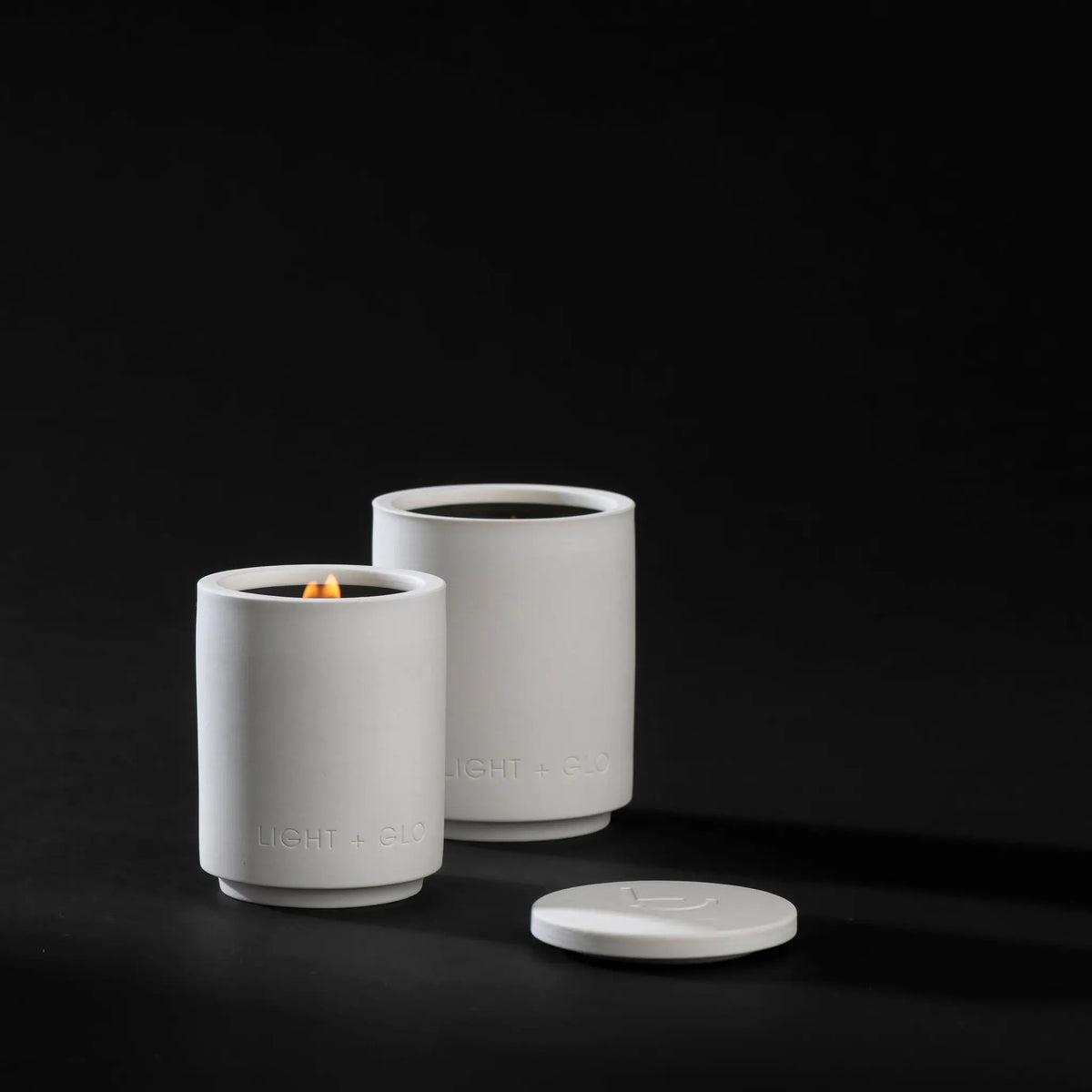 Renaissance Medium Ceramic Candle 200g - Rhubarb Roses