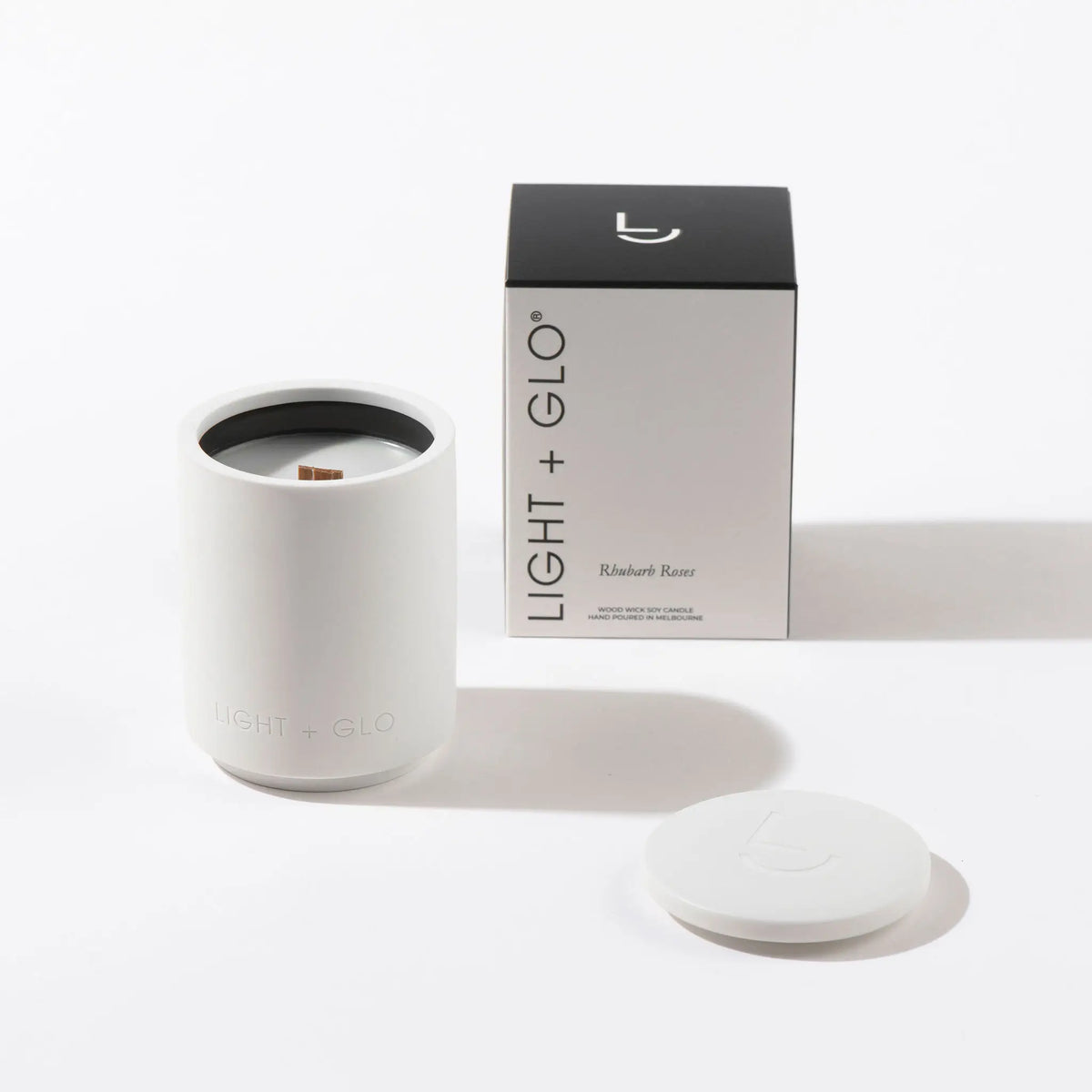 Renaissance Large Ceramic Candle 280g - Rhubarb Roses