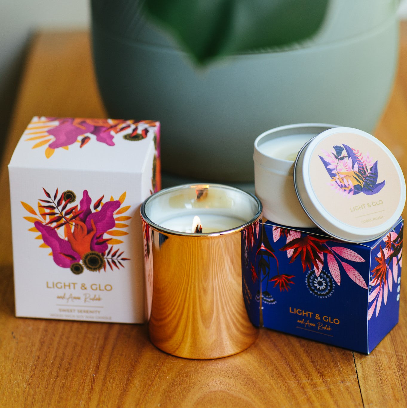Send Your Love With a Candle this Valentine's